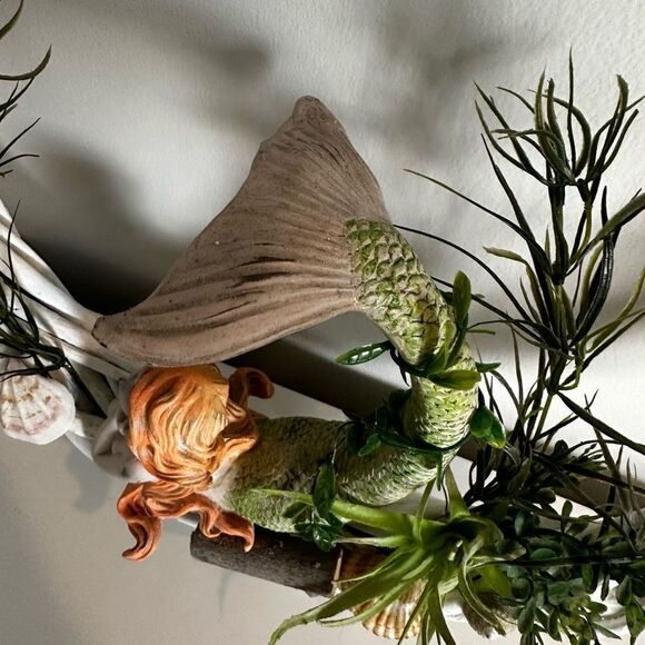 Mermaid Handmade Wreath - Picture 7 of 10